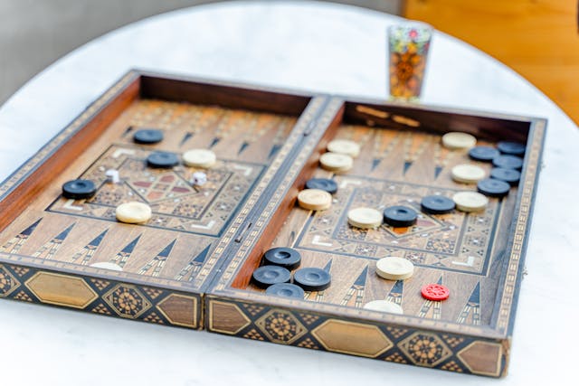 Backgammon Back Game Strategy: Tips For Success